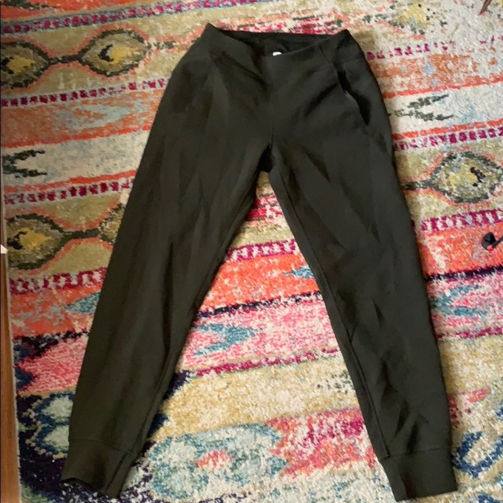 Lululemon sweats